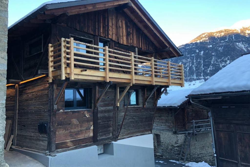 Grand Appartement Avec Terrasse A Chez-Les-Reuses Orsières Exterior foto