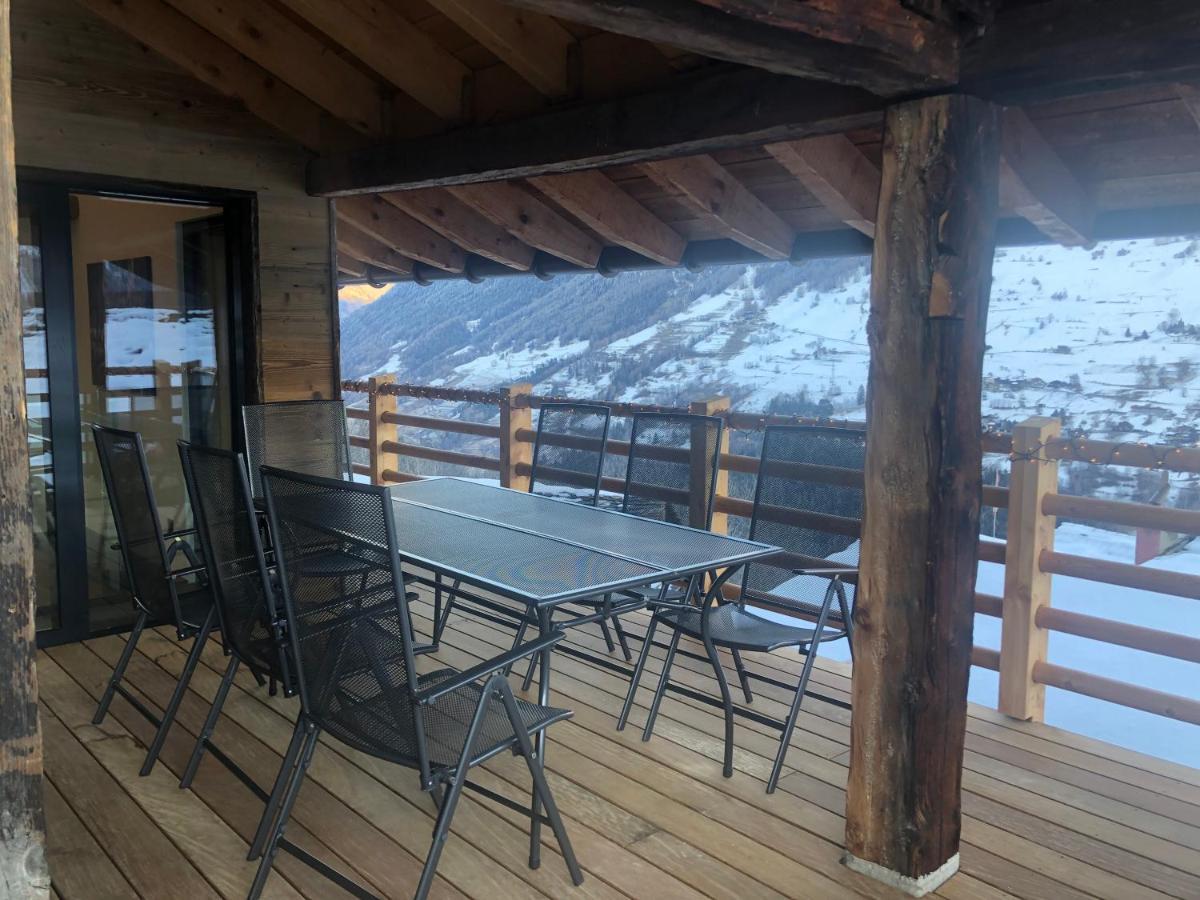 Grand Appartement Avec Terrasse A Chez-Les-Reuses Orsières Exterior foto